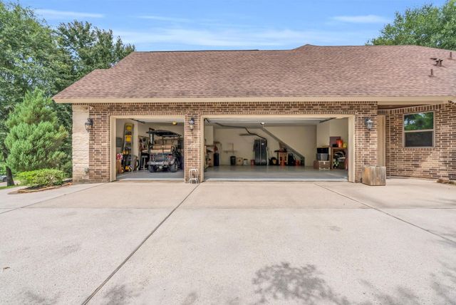 26123 E Crown Crossing Drive, Montgomery, TX 77316