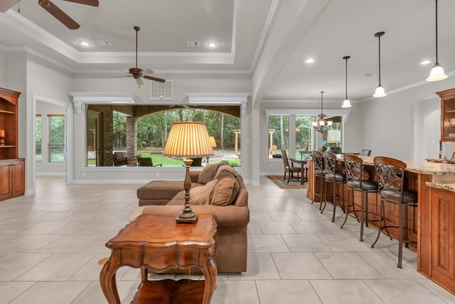 26123 E Crown Crossing Drive, Montgomery, TX 77316