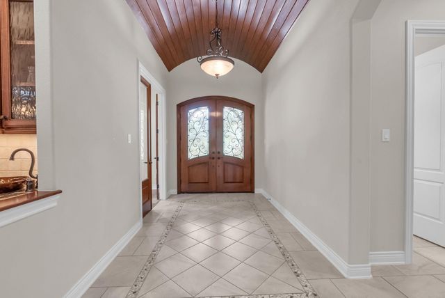 26123 E Crown Crossing Drive, Montgomery, TX 77316