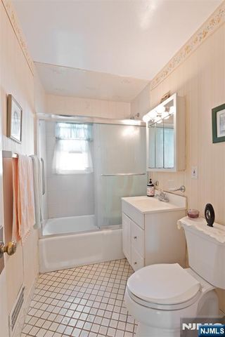 301 Birchwood Road, New Milford, NJ 07646