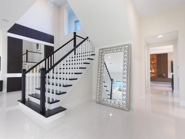 9124 Coral Isles Circle, Palm Beach Gardens, FL 33412