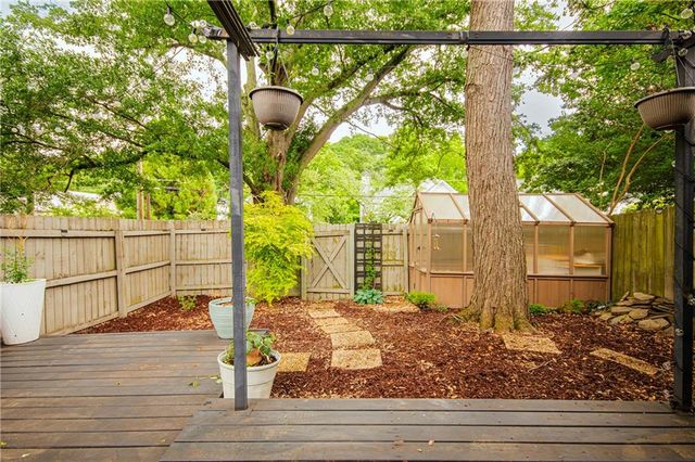 1401 Defoors Landing NW 1401, Atlanta, GA 30318