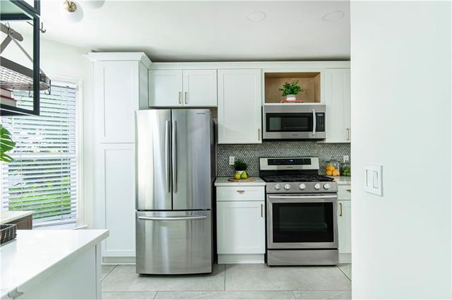 1401 Defoors Landing NW 1401, Atlanta, GA 30318