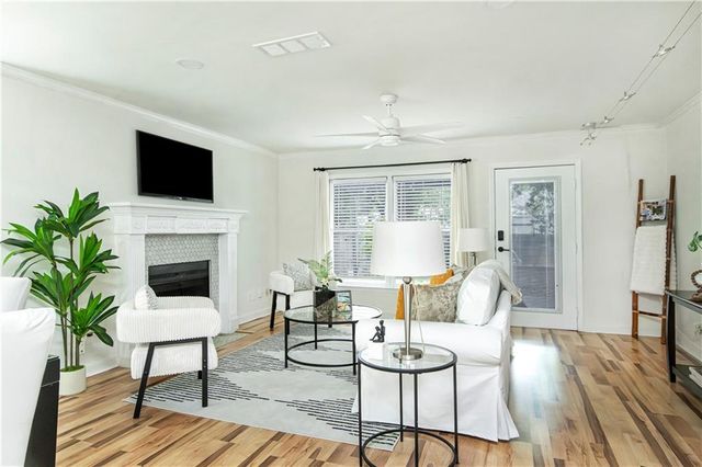 1401 Defoors Landing NW 1401, Atlanta, GA 30318