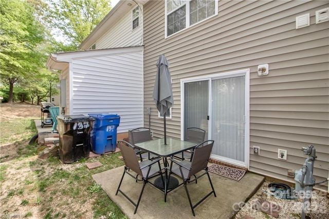 137 Lynch Circle, Mooresville, NC 28117