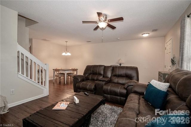 137 Lynch Circle, Mooresville, NC 28117