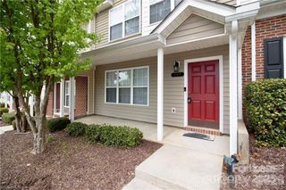 137 Lynch Circle, Mooresville, NC 28117