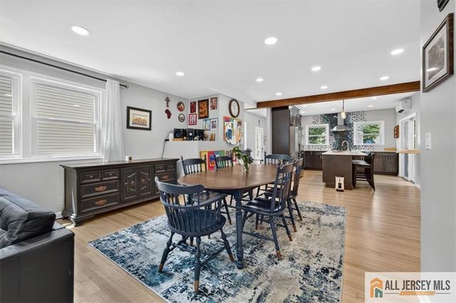 65 Hollywood Avenue, Metuchen, NJ 08840
