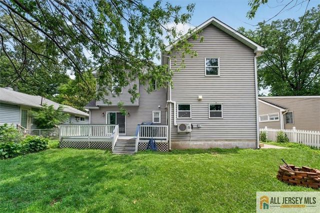 65 Hollywood Avenue, Metuchen, NJ 08840