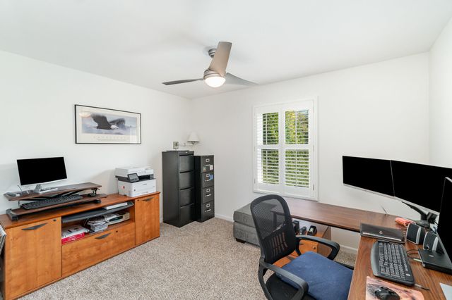 943 Lakepointe Court, Union, KY 41091