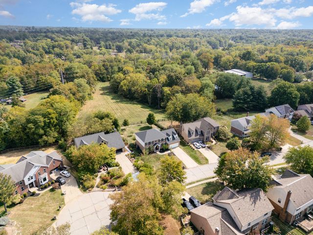 943 Lakepointe Court, Union, KY 41091