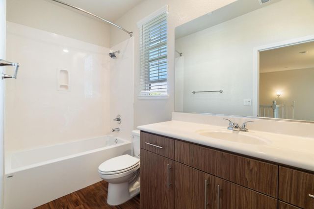 10775 Portico Cir, Rancho Cordova, CA 95670