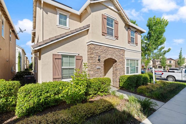 10775 Portico Cir, Rancho Cordova, CA 95670