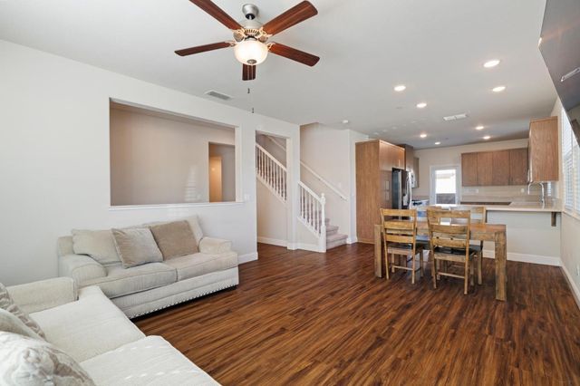 10775 Portico Cir, Rancho Cordova, CA 95670