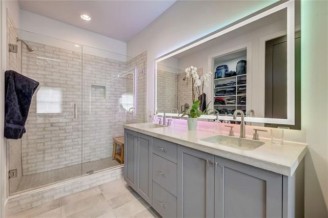 330 Heatherden Avenue, Fayetteville, GA 30214