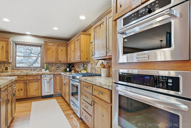 5111 E 108th Street, Tulsa, OK 74137