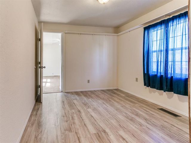 314 N Front Street, Noble, OK 73068