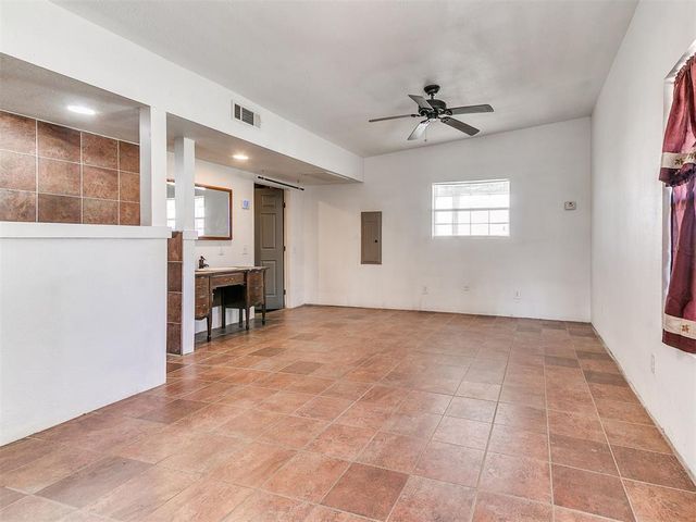 314 N Front Street, Noble, OK 73068