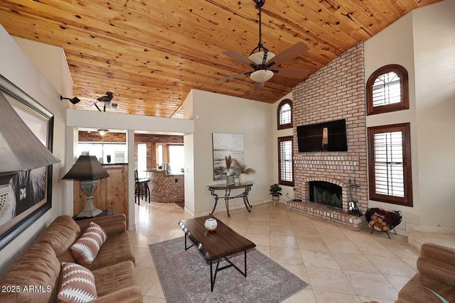 21609 N 61st Avenue, Glendale, AZ 85308