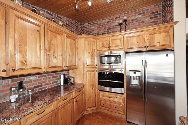 21609 N 61st Avenue, Glendale, AZ 85308