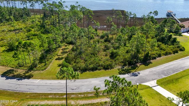 709 Island Court, Panama City, FL 32404