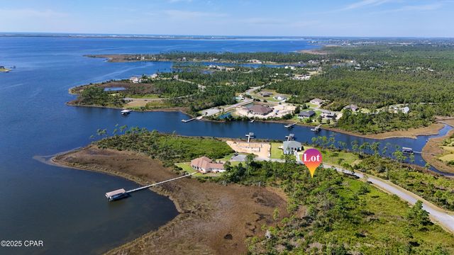 709 Island Court, Panama City, FL 32404