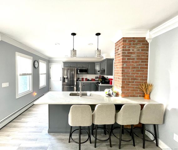 87 South Whittlesey Avenue 1, Wallingford, CT 06492