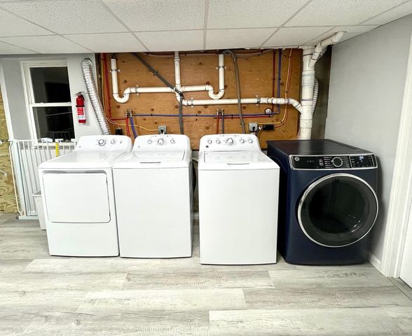 87 South Whittlesey Avenue 1, Wallingford, CT 06492