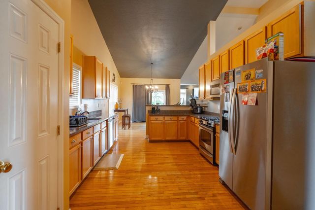 304 Pecan Court, Pickerington, OH 43147