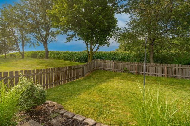 304 Pecan Court, Pickerington, OH 43147