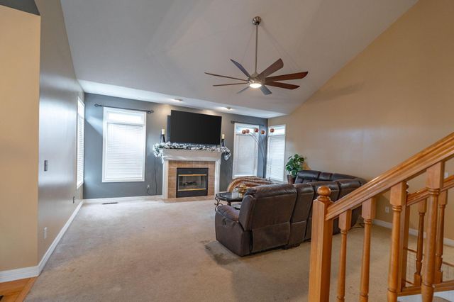 304 Pecan Court, Pickerington, OH 43147