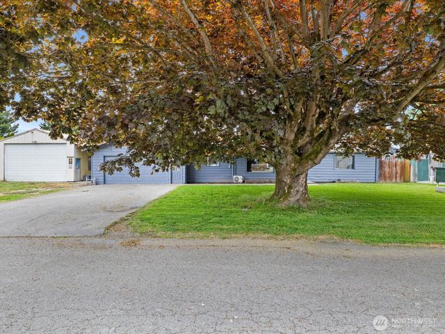 1922 S Wall Street, Mount Vernon, WA 98273