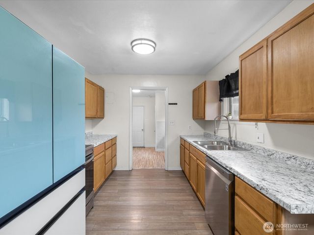 1922 S Wall Street, Mount Vernon, WA 98273