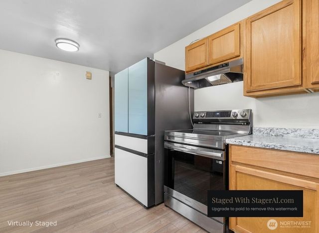 1922 S Wall Street, Mount Vernon, WA 98273