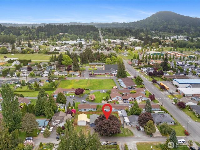 1922 S Wall Street, Mount Vernon, WA 98273