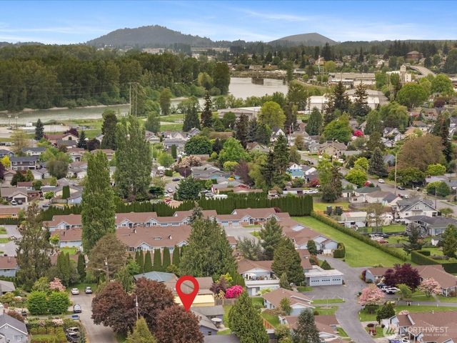 1922 S Wall Street, Mount Vernon, WA 98273