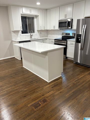 829 SHERWOOD FOREST DRIVE, Birmingham, AL 35235