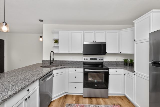 1204 Johnson Street, Des Moines, IA 50315