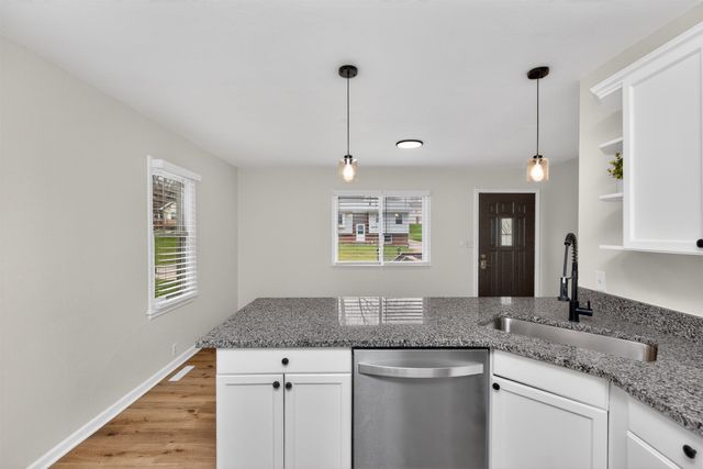 1204 Johnson Street, Des Moines, IA 50315