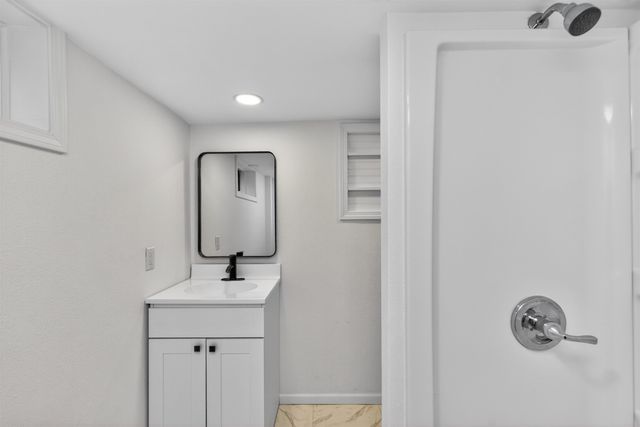 1204 Johnson Street, Des Moines, IA 50315