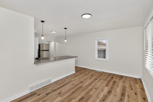 1204 Johnson Street, Des Moines, IA 50315