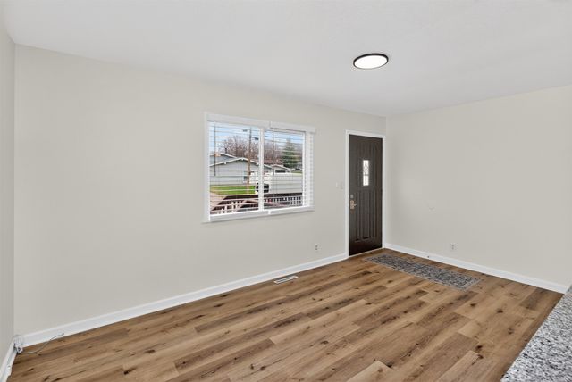 1204 Johnson Street, Des Moines, IA 50315