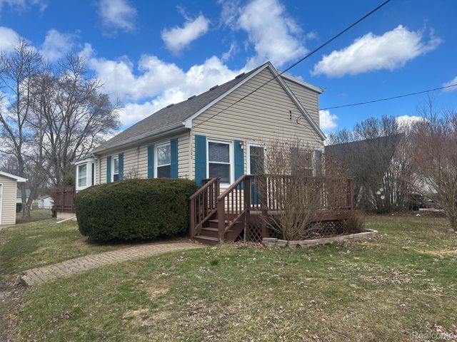 1303 COLLIER Road, Auburn Hills, MI 48326