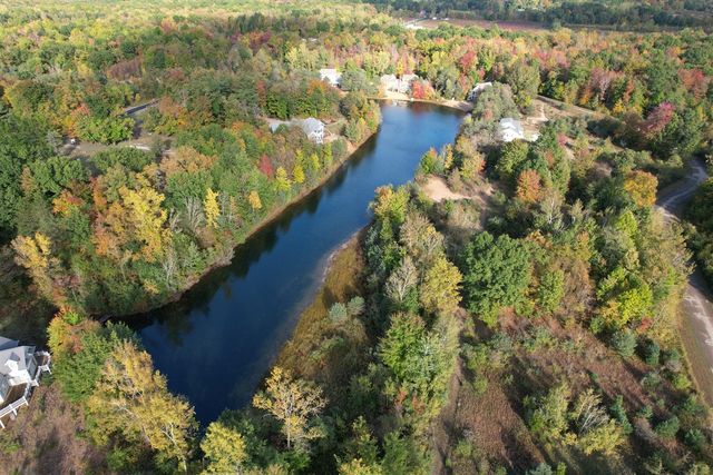 77524 Le Lac Drive, Covert, MI 49043