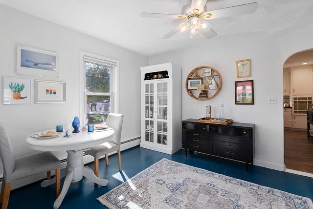 29 Lexington Ave, Attleboro, MA 02703
