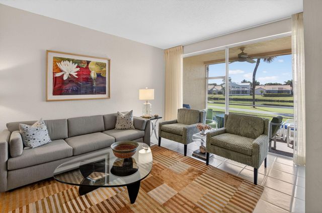 17329 Boca Club Boulevard 2, Boca Raton, FL 33487