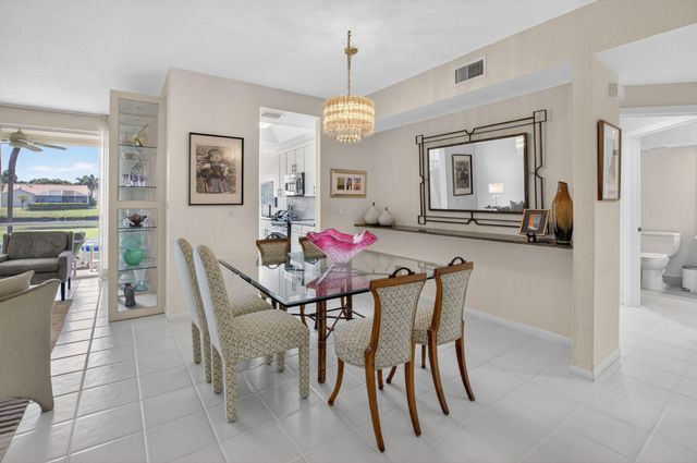 17329 Boca Club Boulevard 2, Boca Raton, FL 33487