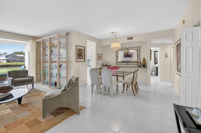 17329 Boca Club Boulevard 2, Boca Raton, FL 33487