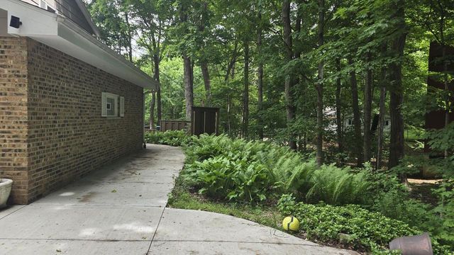 8480 W Edgerton AVENUE, Greendale, WI 53129
