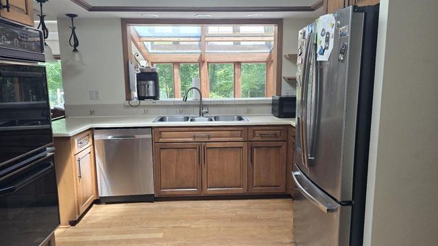 8480 W Edgerton AVENUE, Greendale, WI 53129